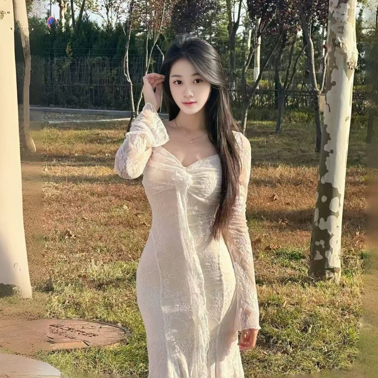 她的指尖会说话，读懂你皮肤每一寸疲惫的呐喊